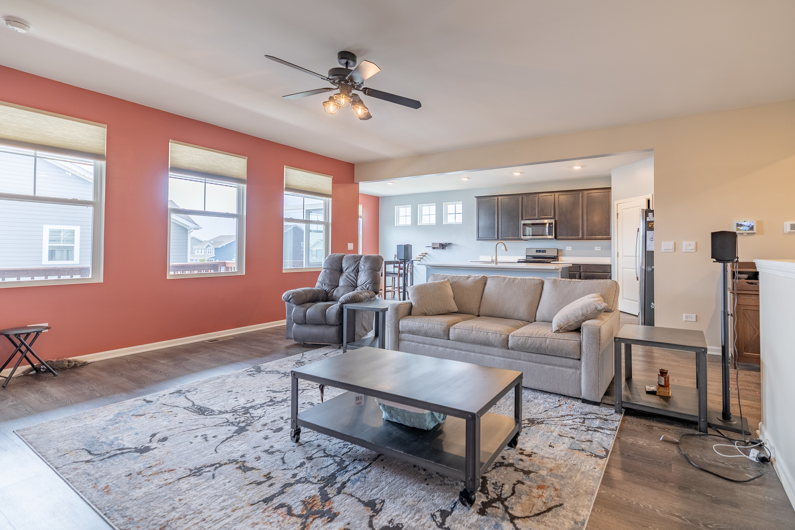 738 Kentshire Circle, Elgin, IL 60124