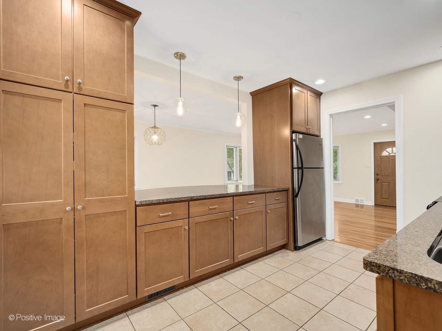 39 S Bruner Street, Hinsdale, IL 60521
