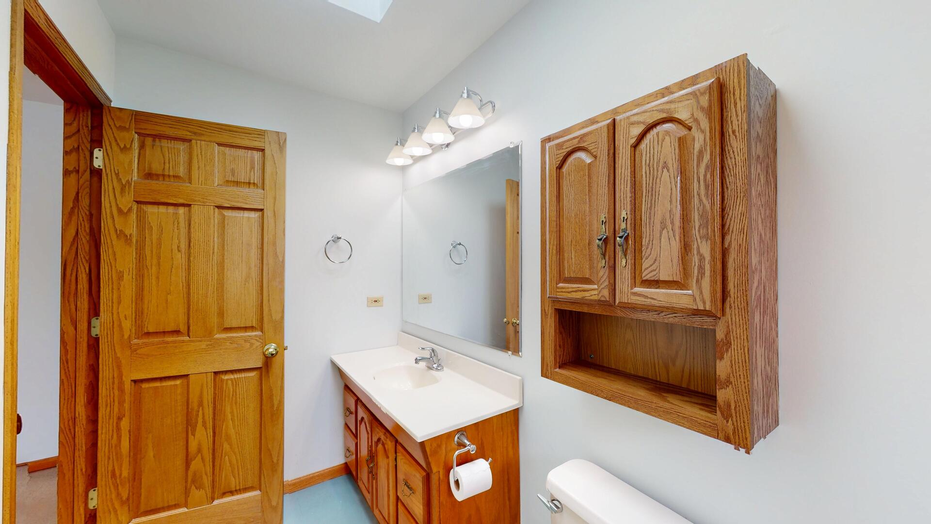 4512 Saratoga Avenue, Downers Grove, IL 60515