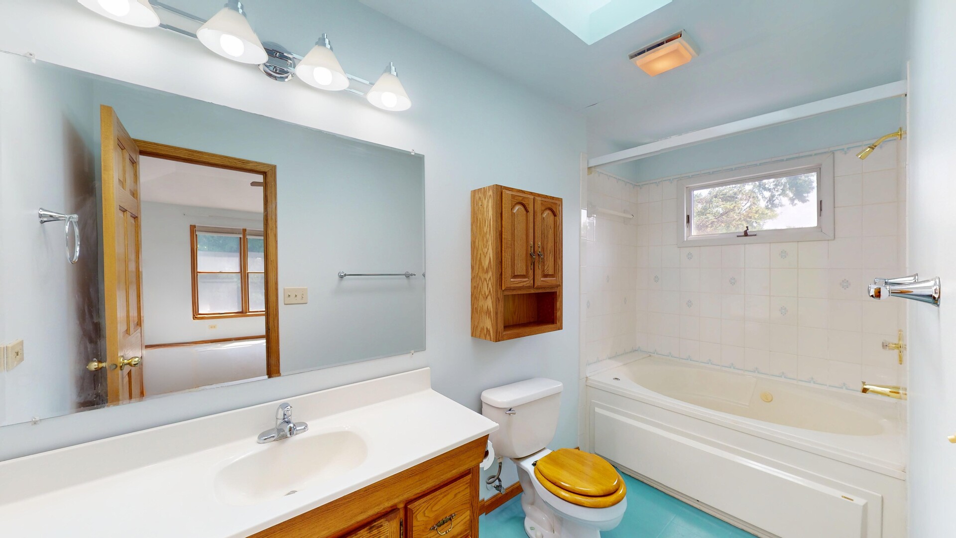 4512 Saratoga Avenue, Downers Grove, IL 60515