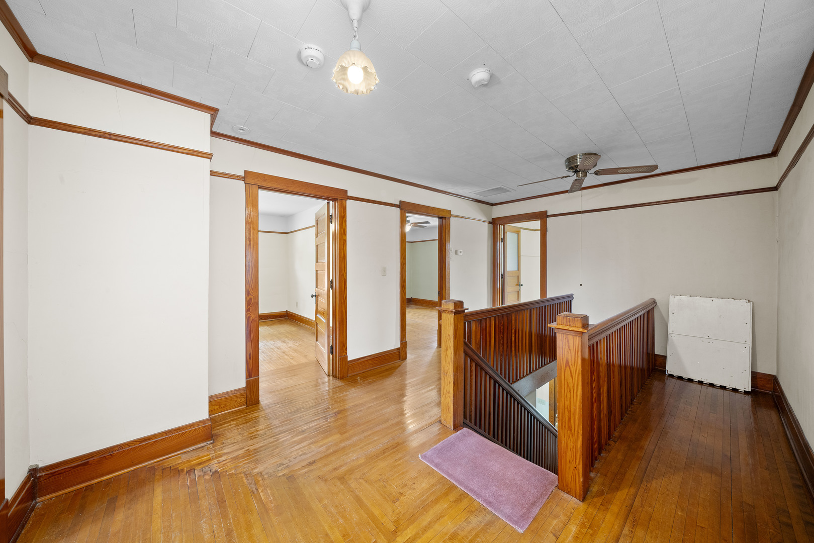 225 N Hickory Street, Waterman, IL 60556