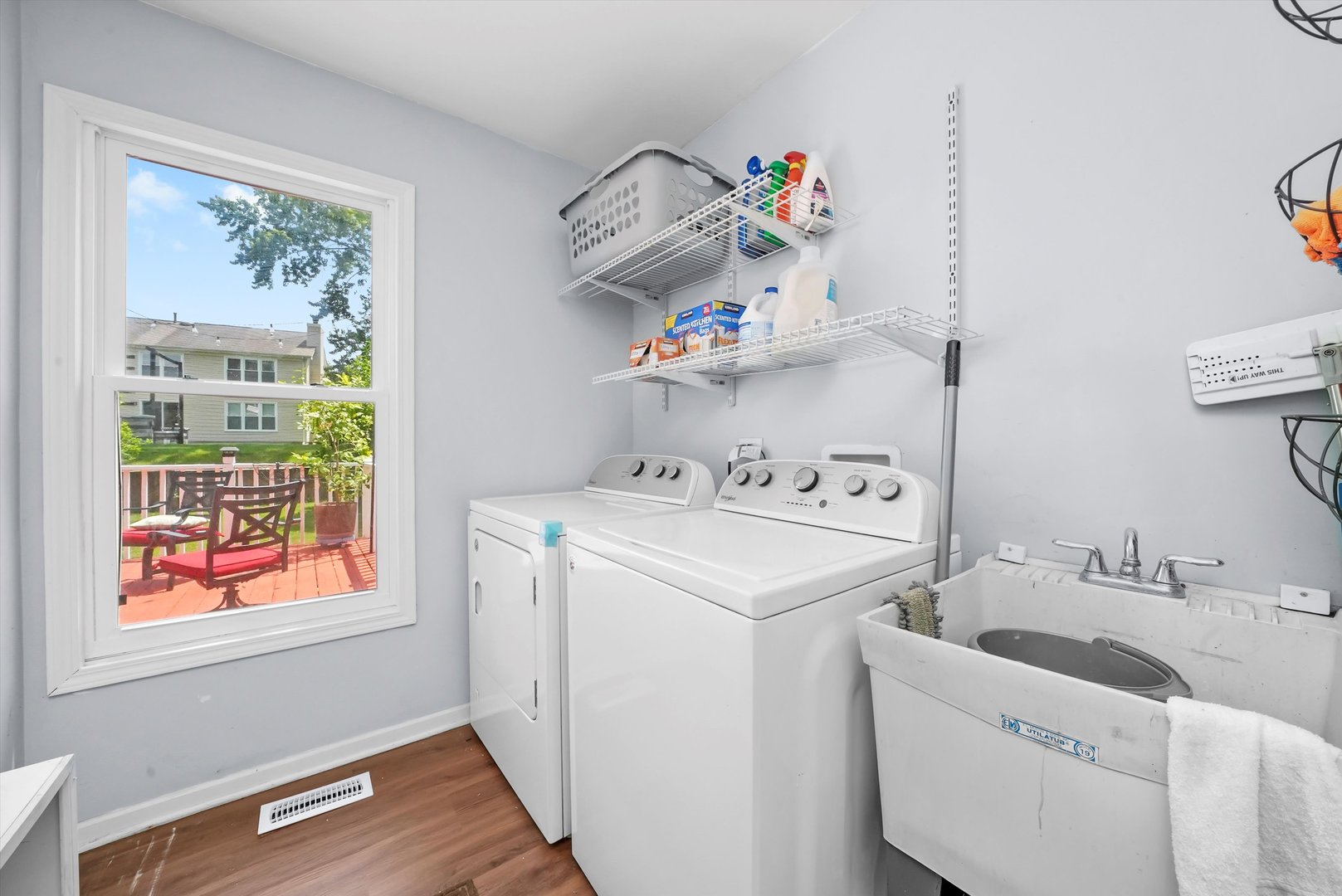 1140 Willoby Lane, Elgin, IL 60120