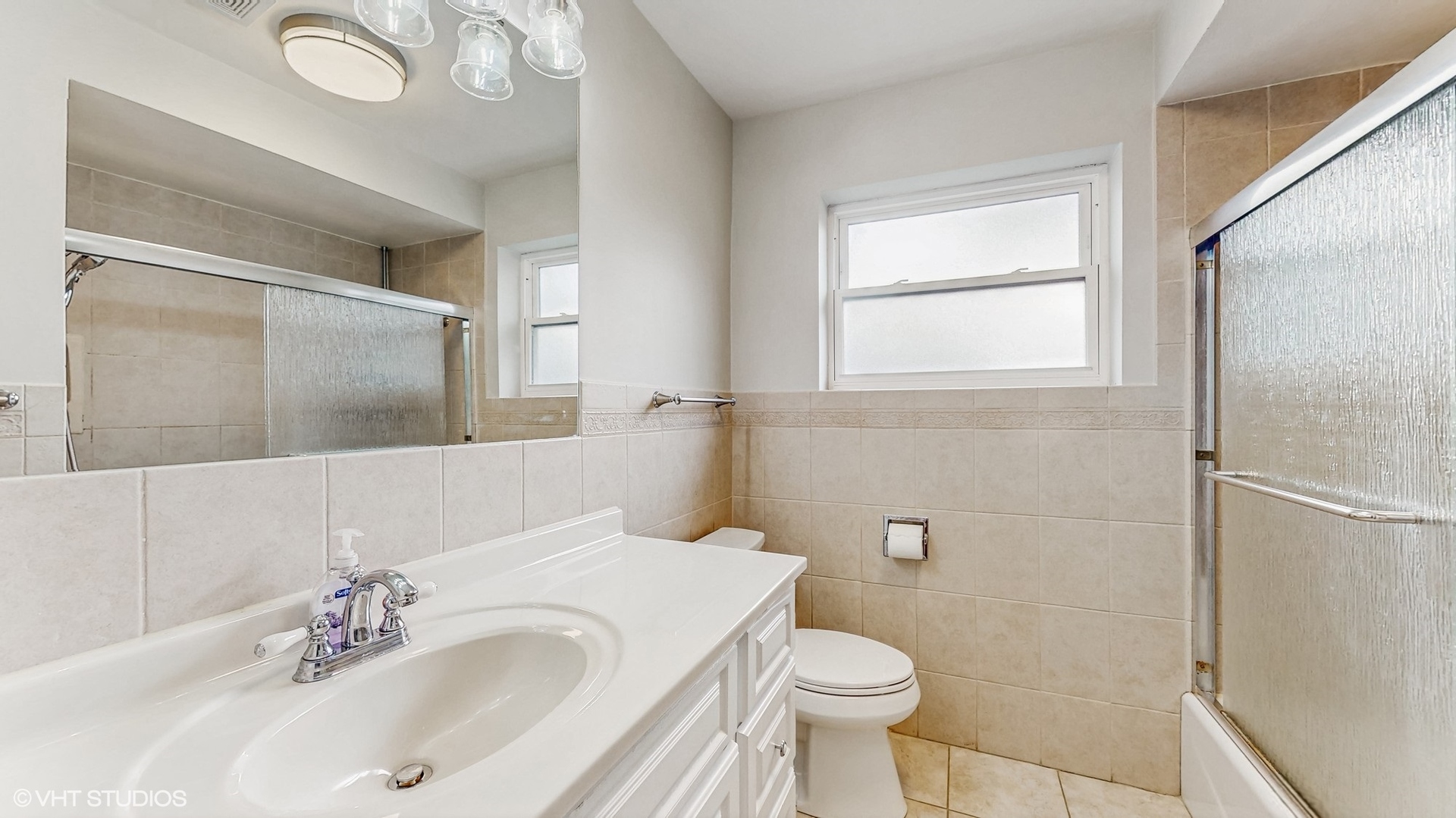 4266 W Pratt Avenue, Lincolnwood, IL 60712