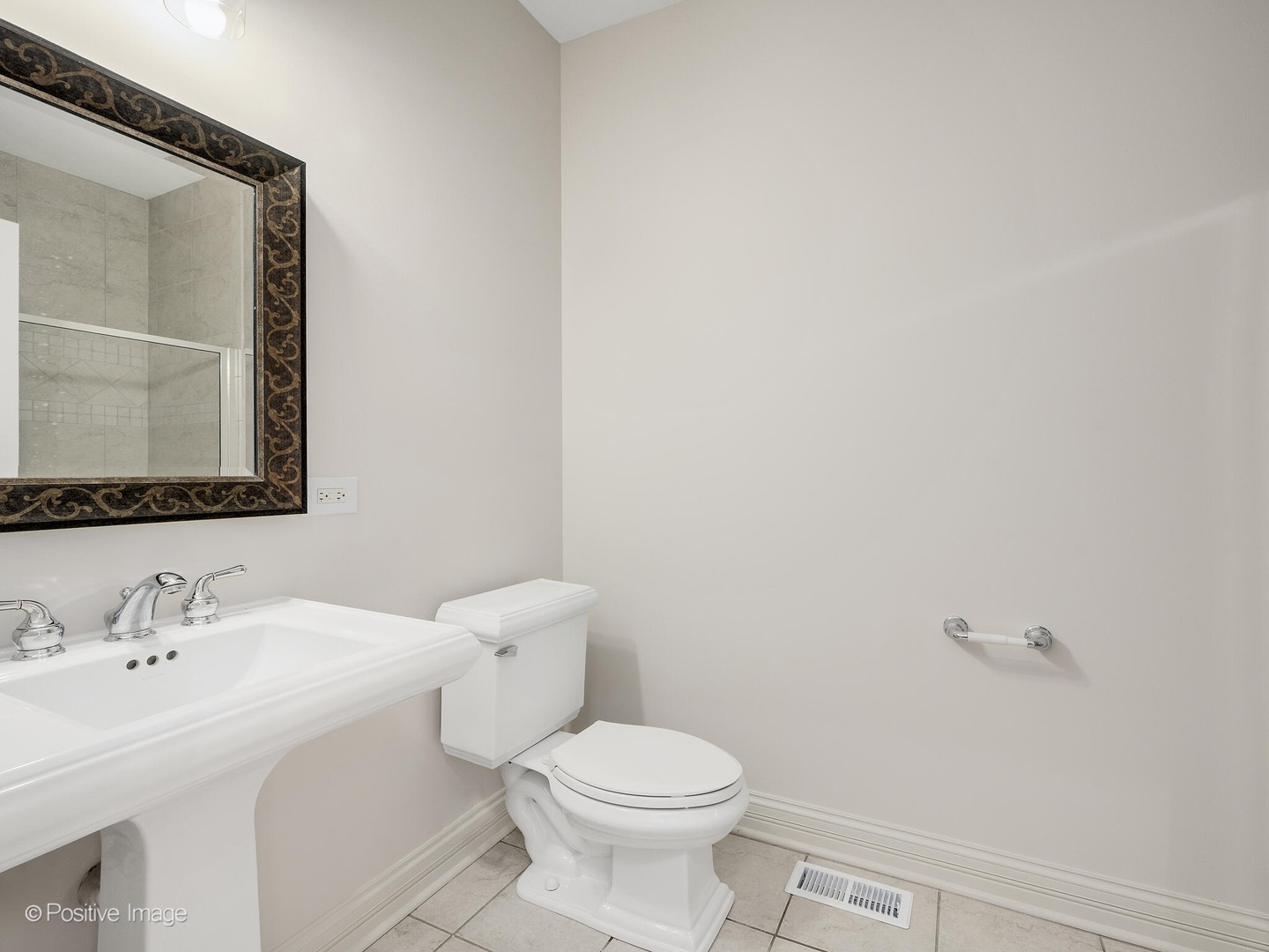 4618 Woodward Avenue, Downers Grove, IL 60515