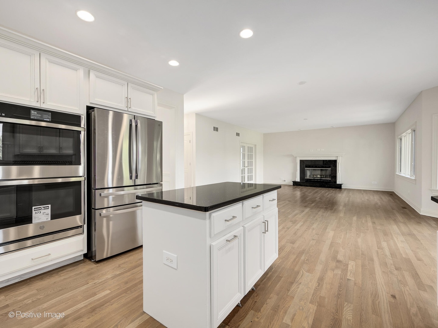 4618 Woodward Avenue, Downers Grove, IL 60515