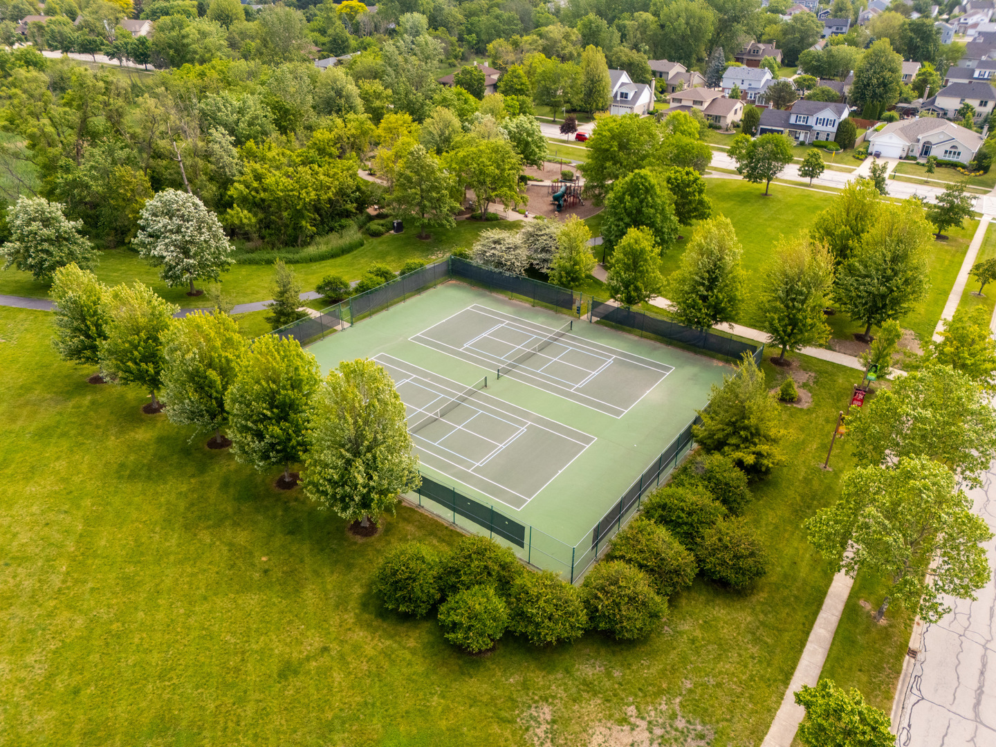 1405 Westminster Drive, Woodridge, IL 60517