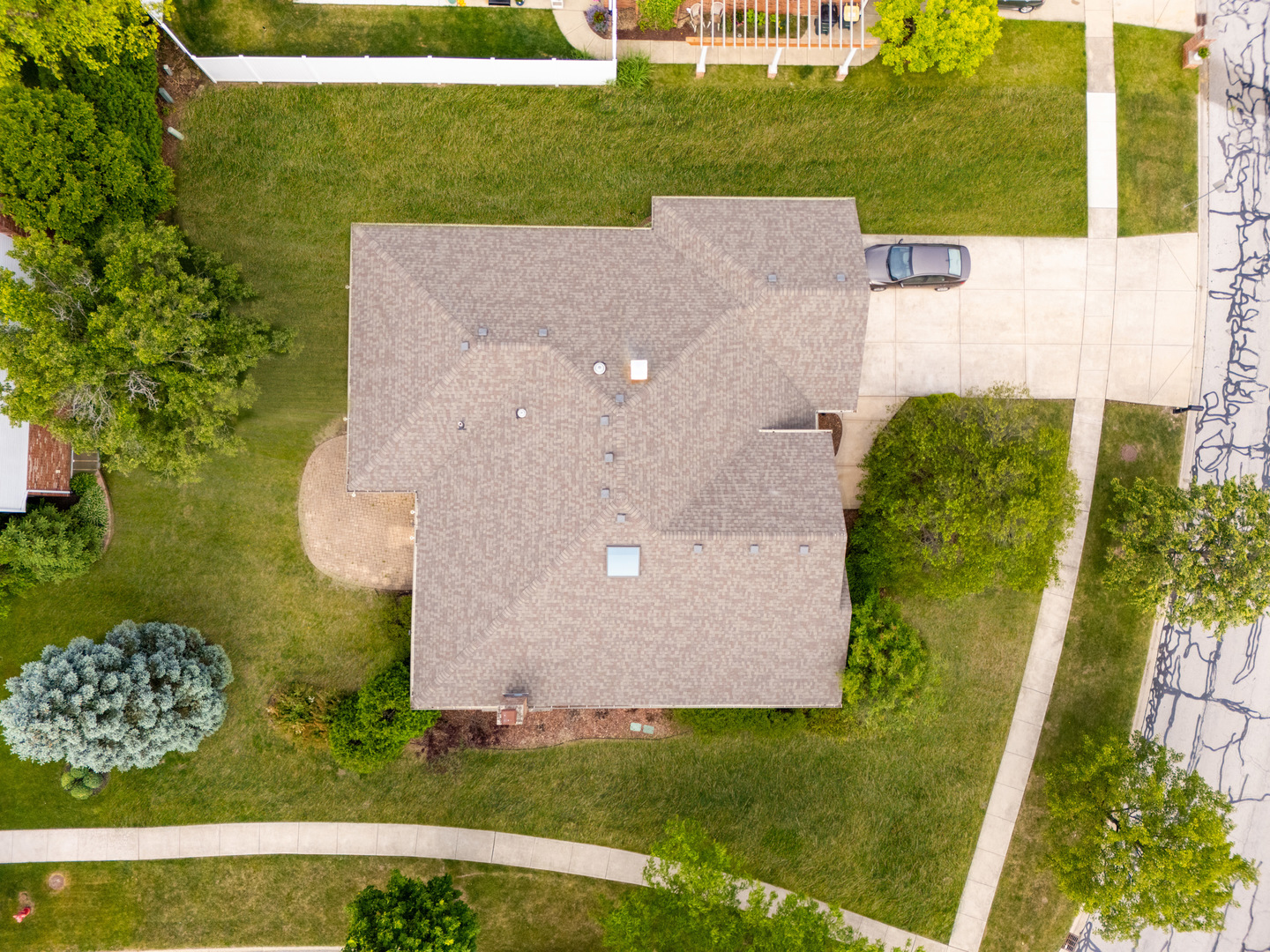 1405 Westminster Drive, Woodridge, IL 60517