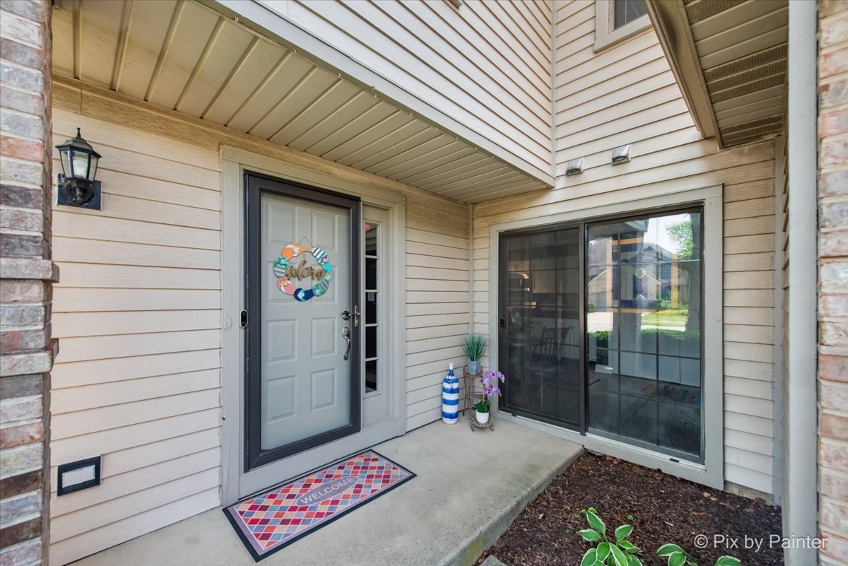 212 BENTON Lane, Bloomingdale, IL 60108