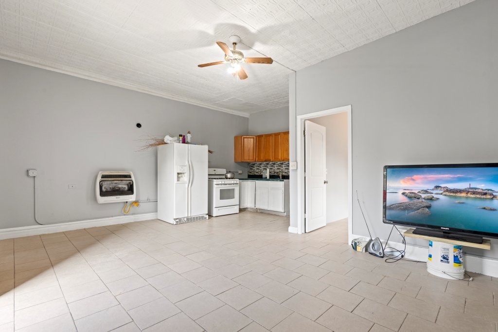 2713 W 24th Place, Chicago, IL 60608