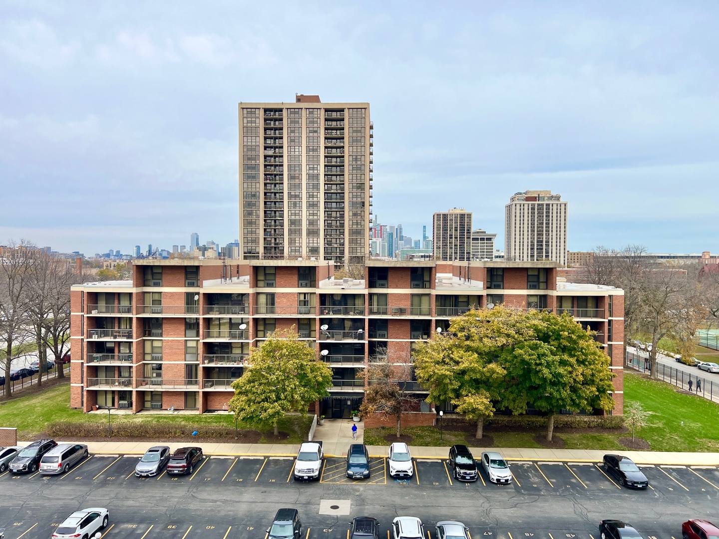3001 S Michigan Avenue #909, Chicago, IL 60616