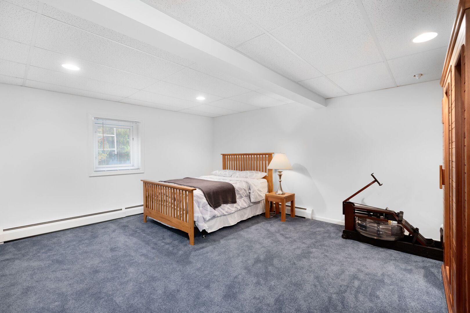 1060 Highland Avenue, Lake Forest, IL 60045