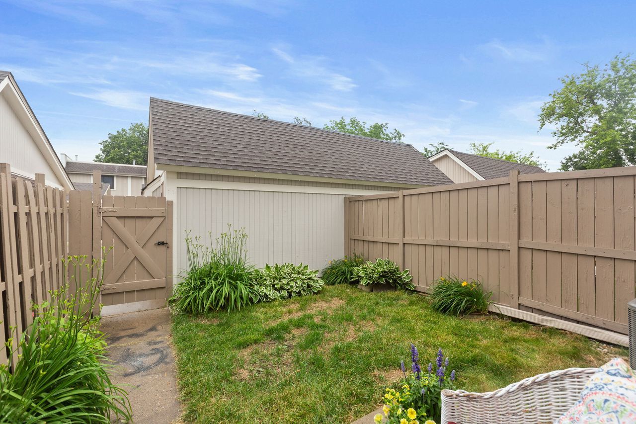 629 Robin Court #0, Grayslake, IL 60030