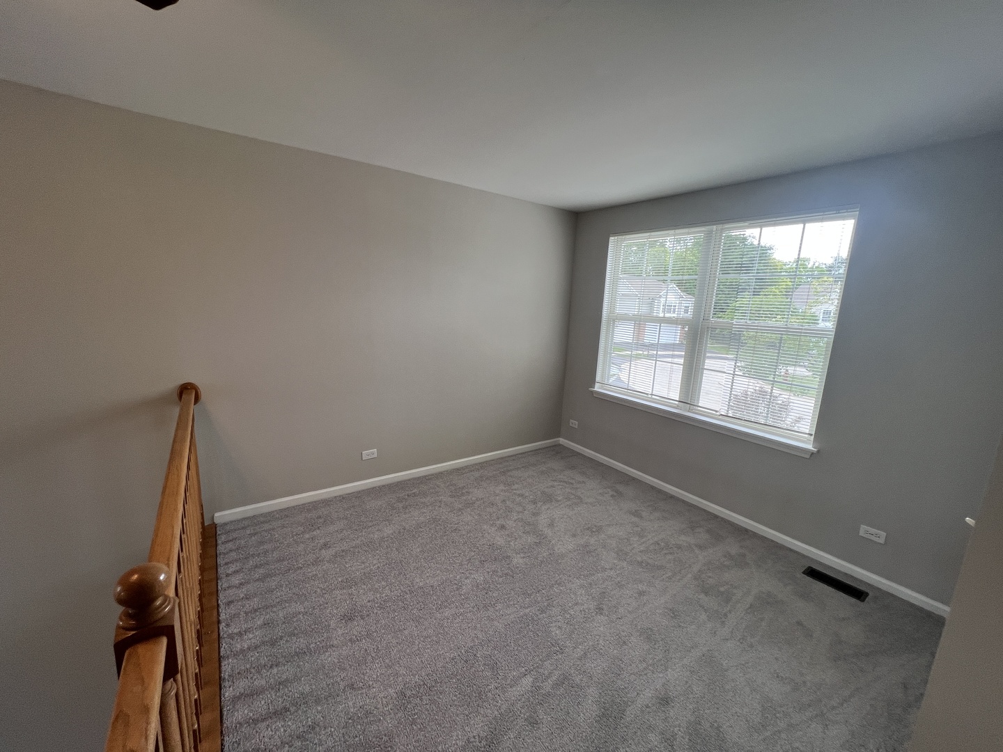 1553 E BARONET Lane, Palatine, IL 60074