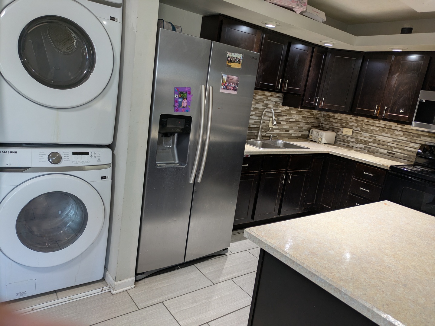 143 W ELK Trail #340, Carol Stream, IL 60188