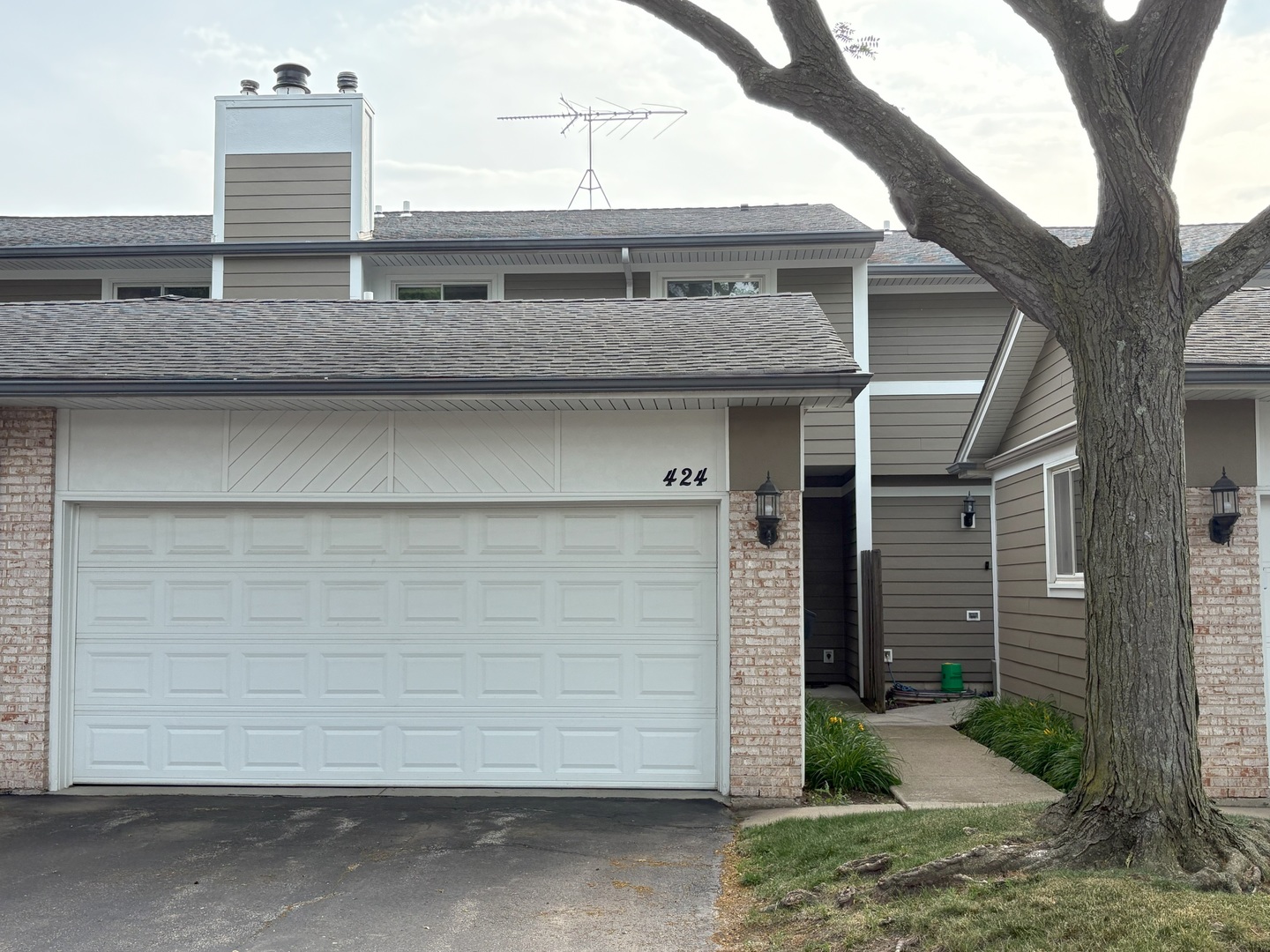 424 Mallard Drive, Deerfield, IL 60015