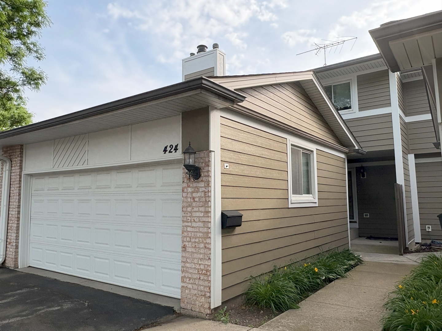 424 Mallard Drive, Deerfield, IL 60015