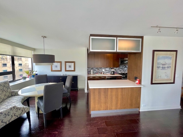 2800 N Lake Shore Drive #1417, Chicago, IL 60657