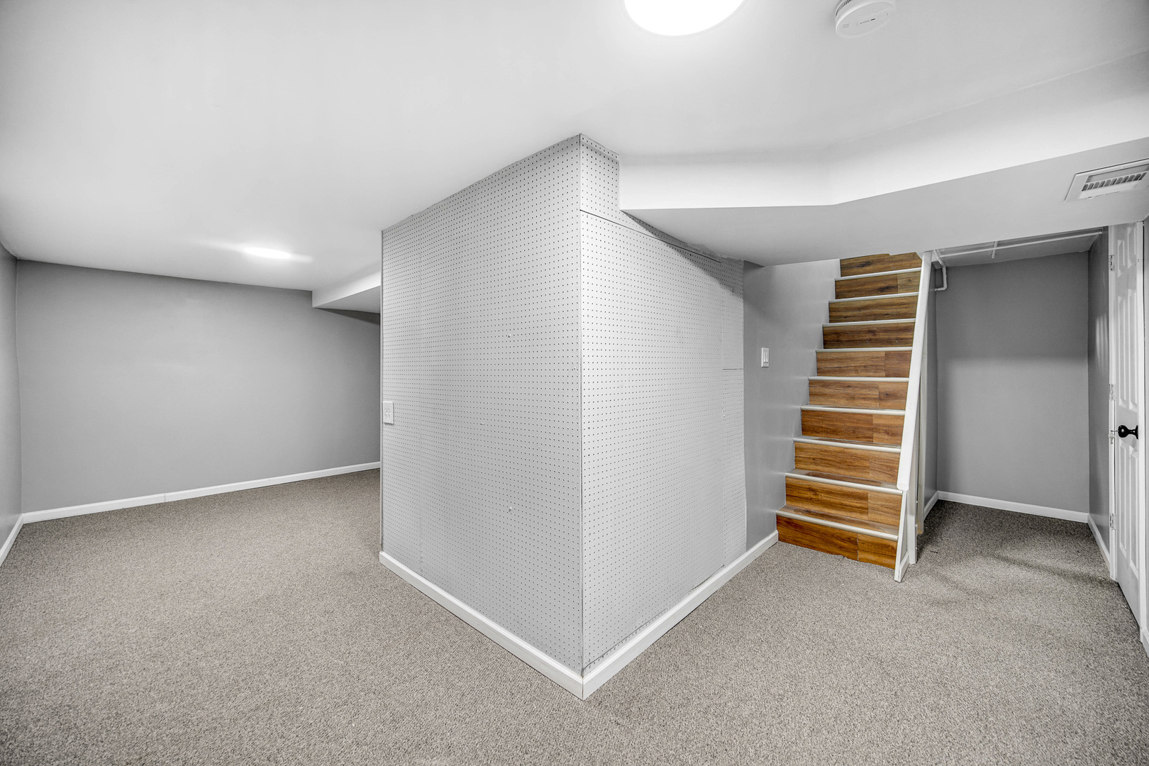 756 W Lincoln Lane, Des Plaines, IL 60018