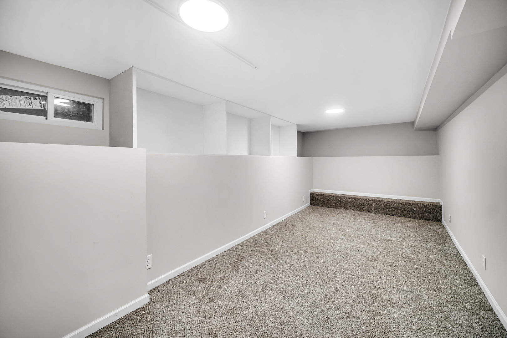 756 W Lincoln Lane, Des Plaines, IL 60018