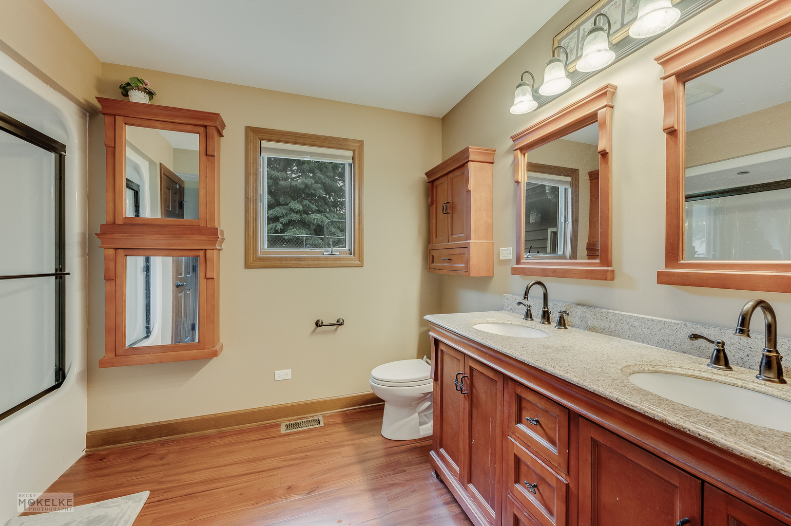 2800 ARBOR Lane, Oswego, IL 60543