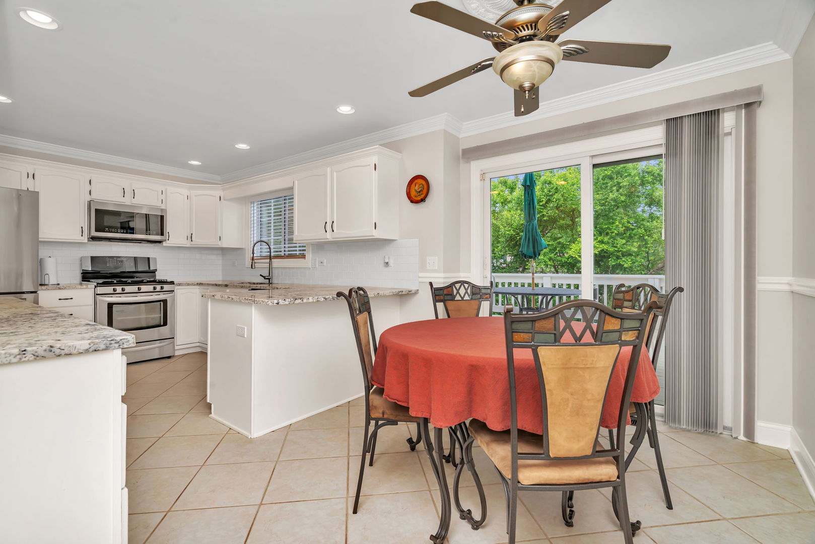 854 Brompton Circle, Bolingbrook, IL 60440