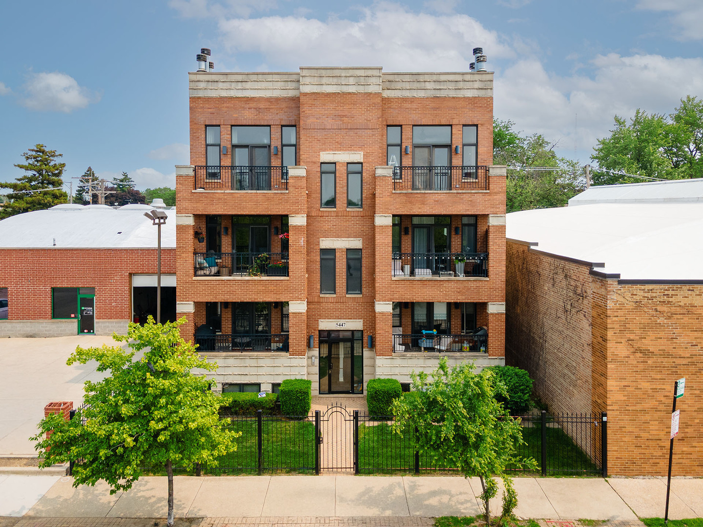 5445 N NORTHWEST Highway #3N, Chicago, IL 60630