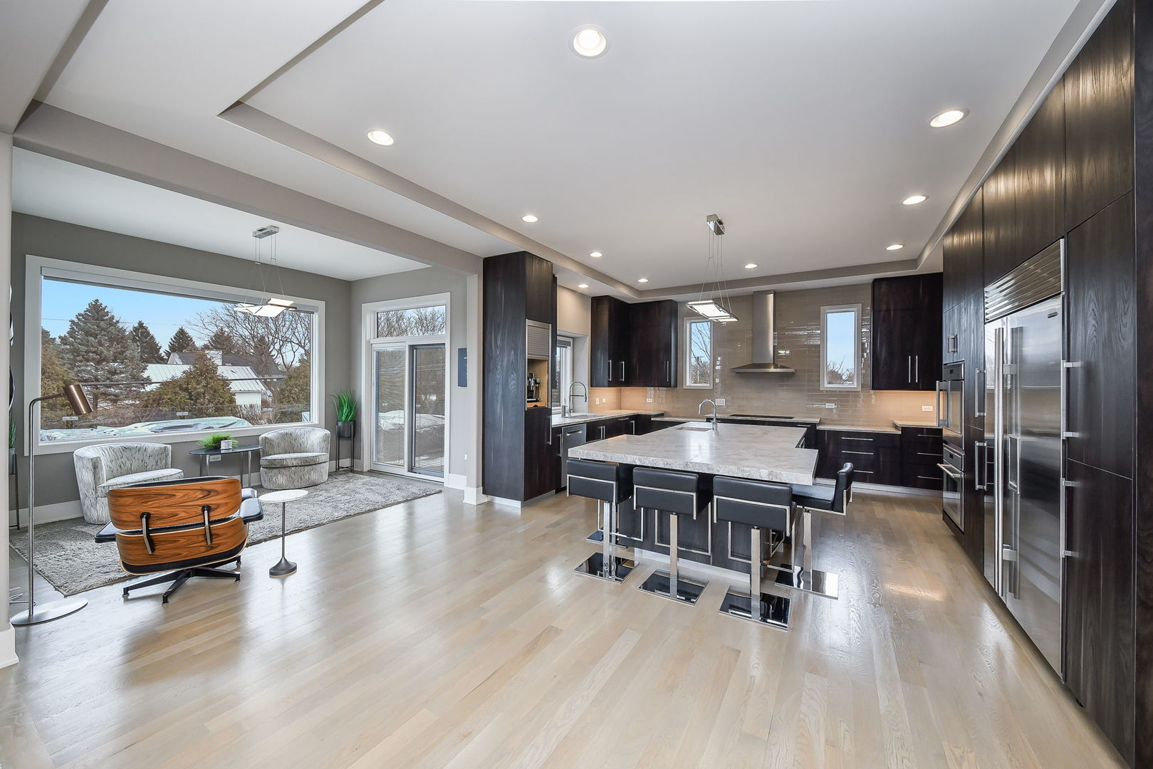 2412 Sharon Court, Naperville, IL 60564