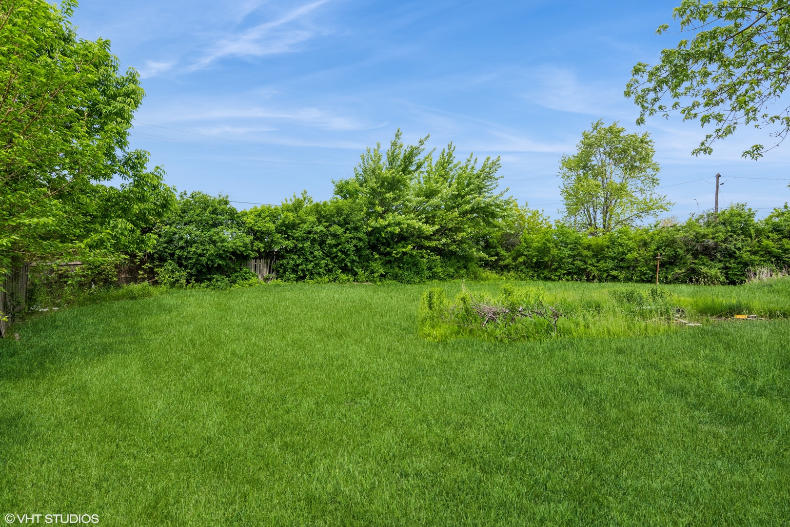 1190 Apple Street, Hoffman Estates, IL 60169