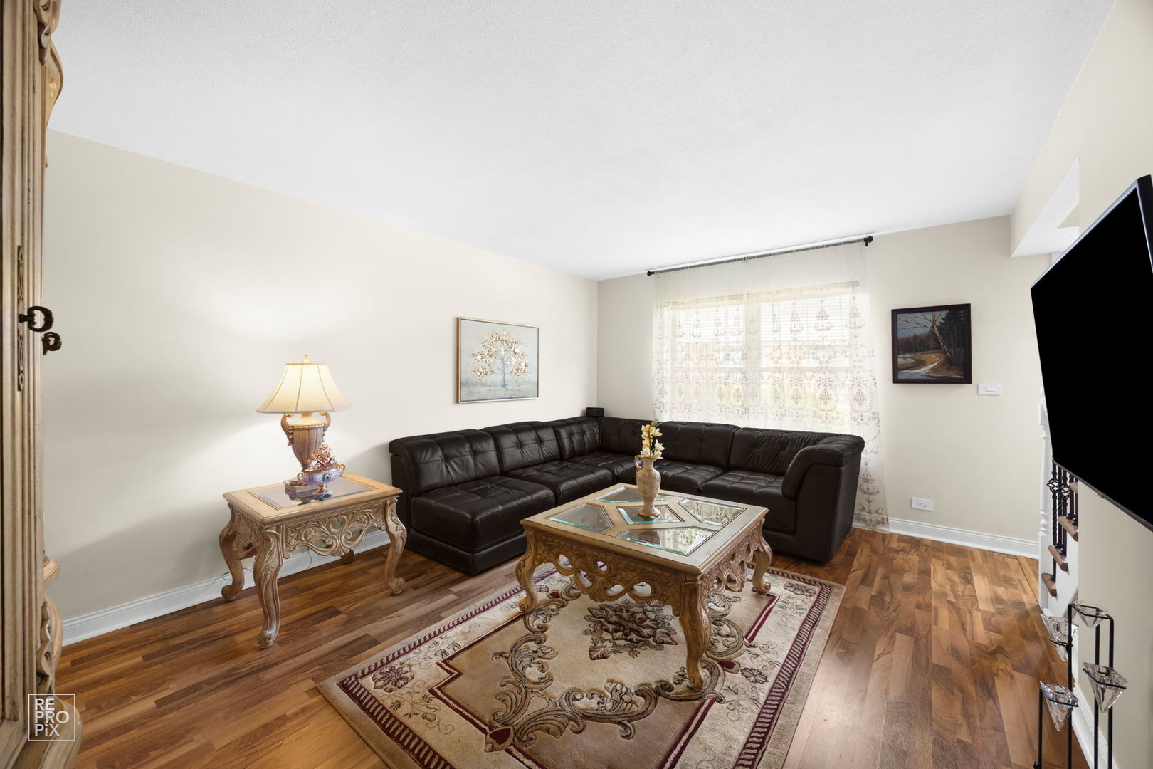 7312 Winthrop Way #11, Downers Grove, IL 60516
