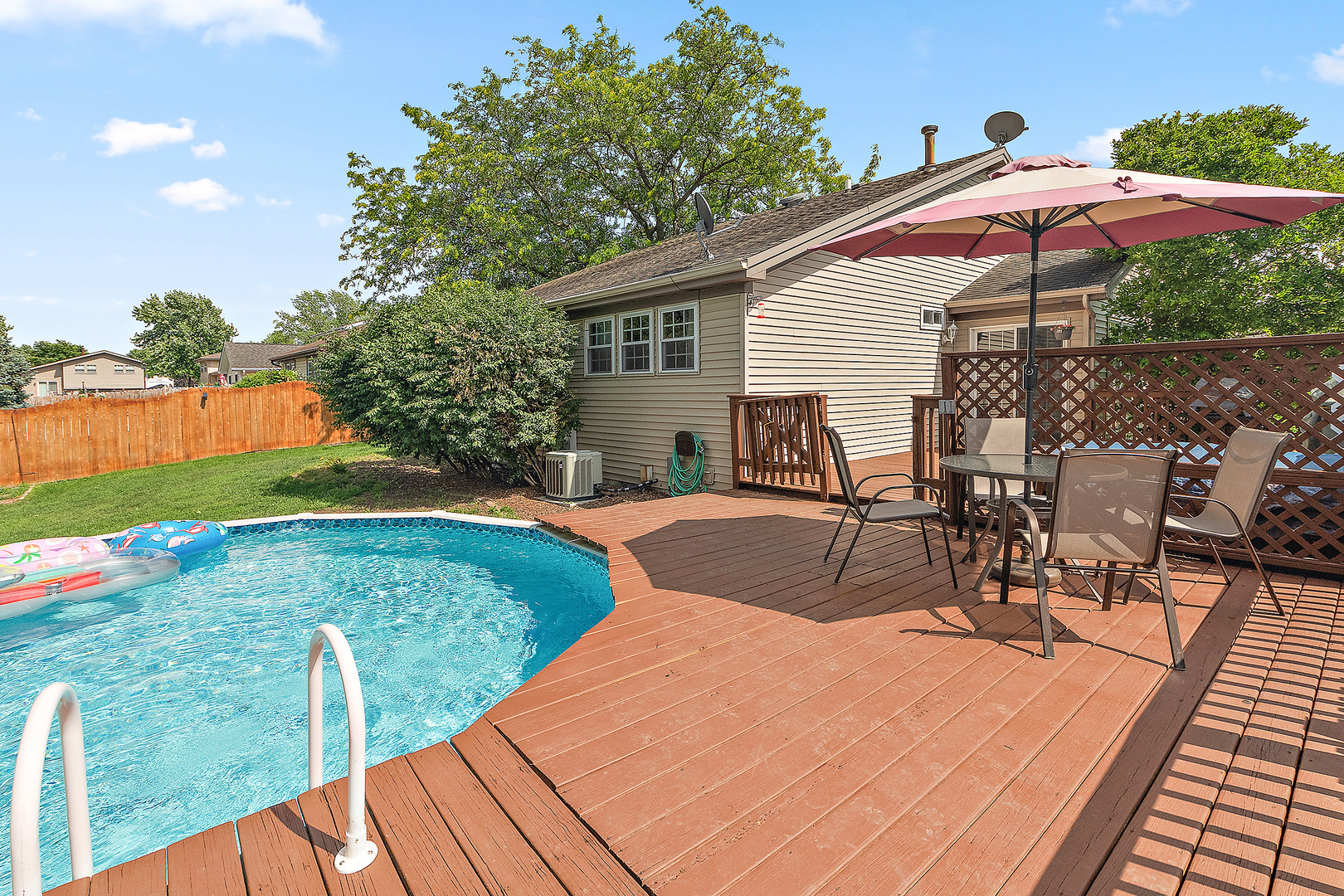 7658 W Glenshire Drive, Frankfort, IL 60423