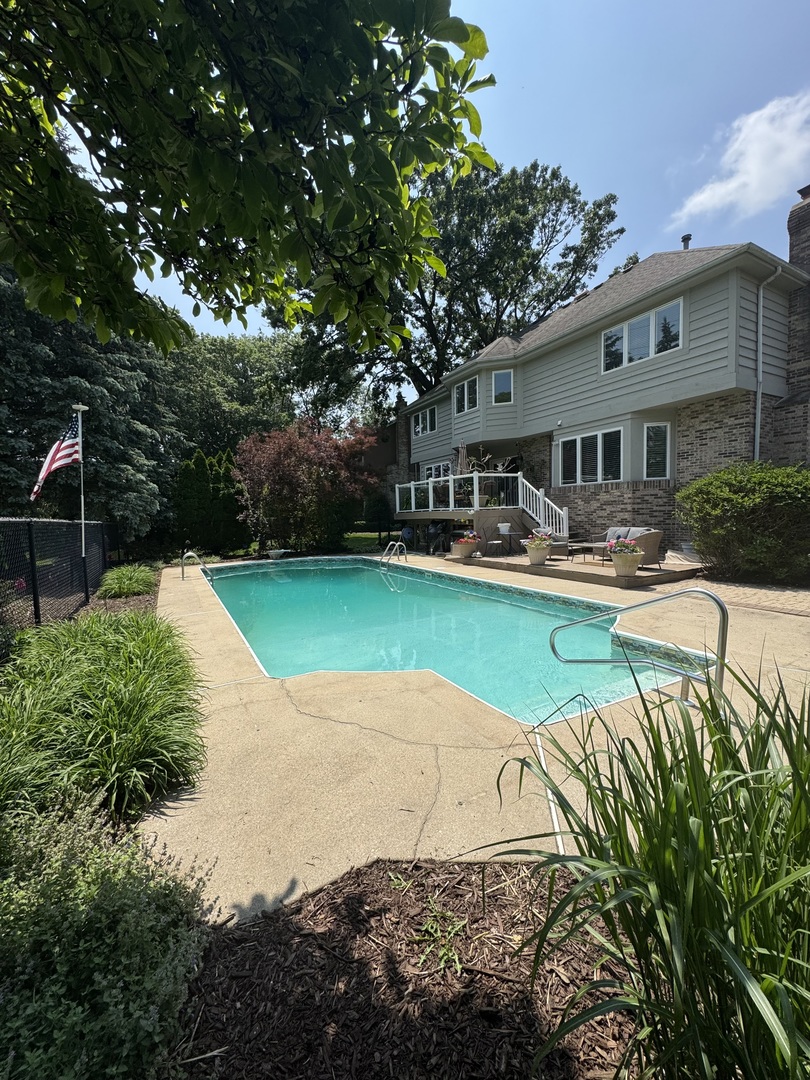 13024 W Creekside Drive, Homer Glen, IL 60491