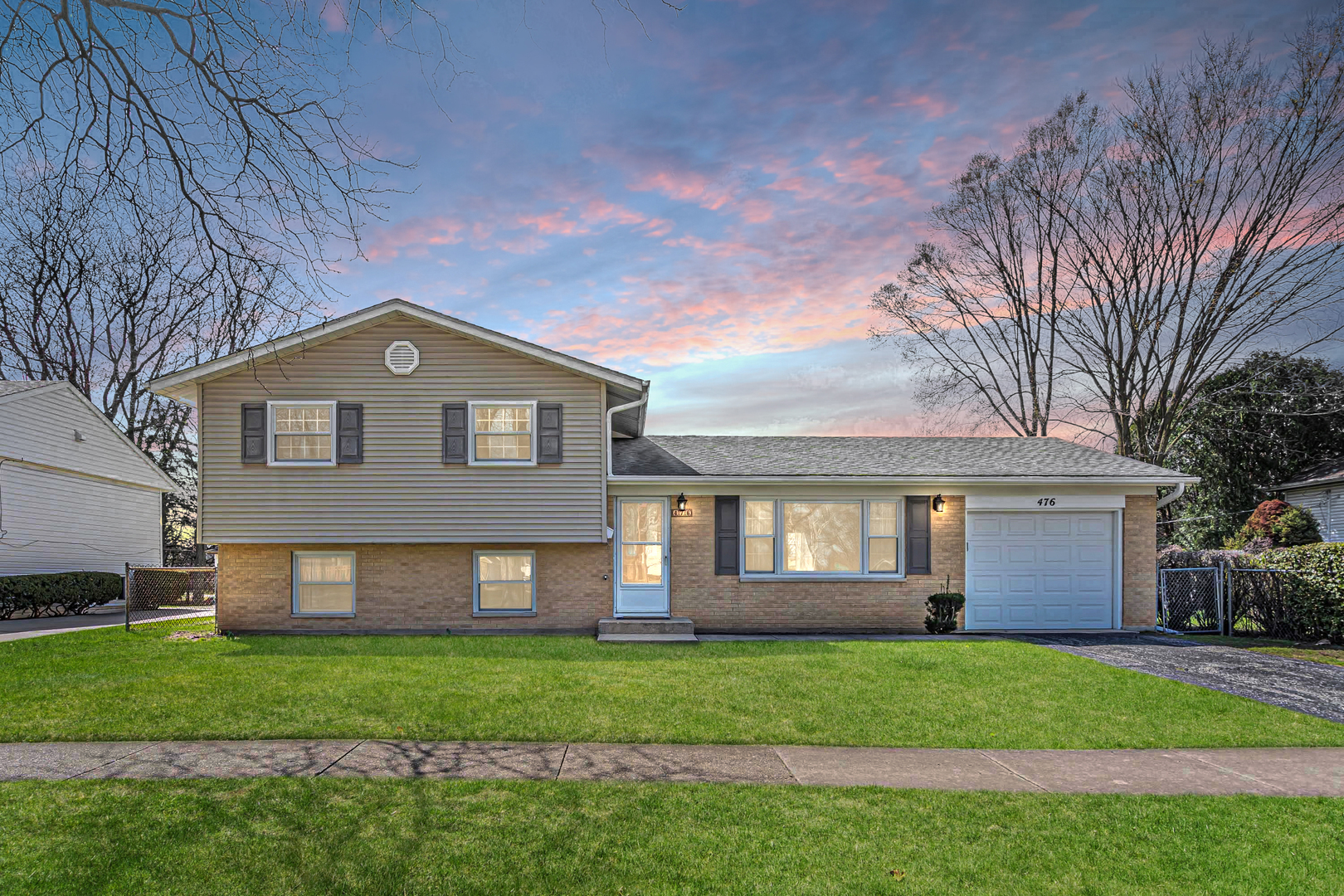 476 Raupp Boulevard, Buffalo Grove, IL 60089