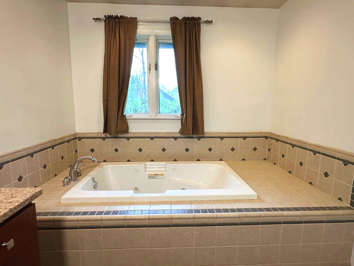 2702 1st Private Road, Flossmoor, IL 60422