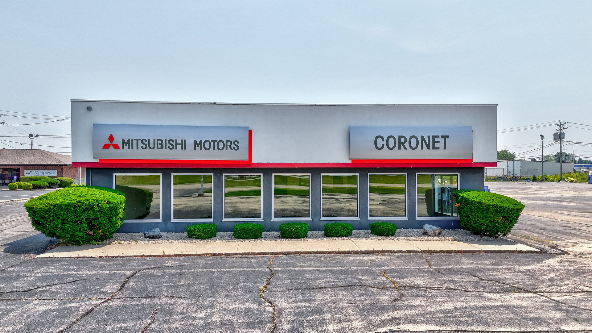 3705 Frontage Road, Peru, IL 61354