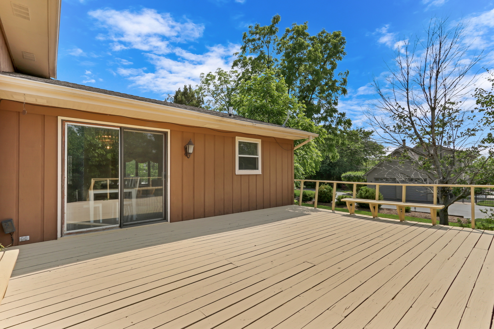 12976 W 21st Street, Wadsworth, IL 60083