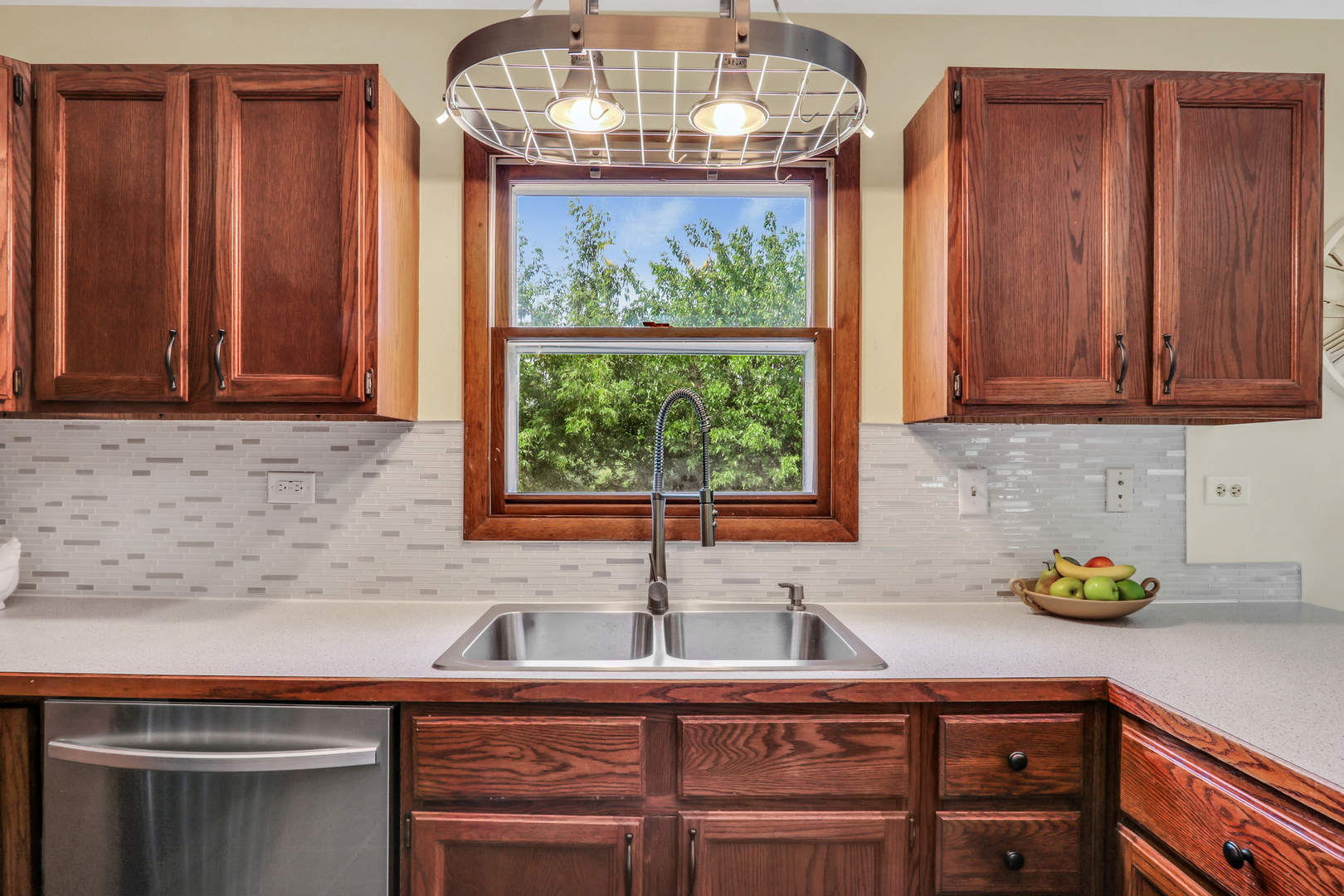 12976 W 21st Street, Wadsworth, IL 60083