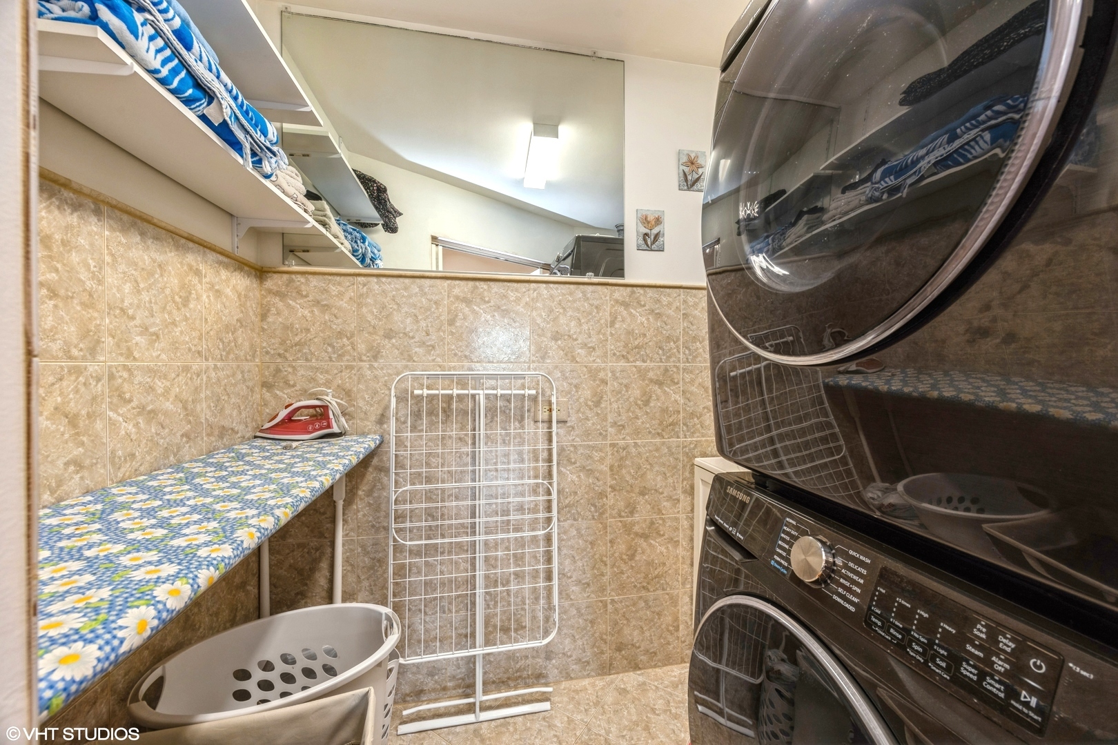 4518 Village Square Lane, Brookfield, IL 60513