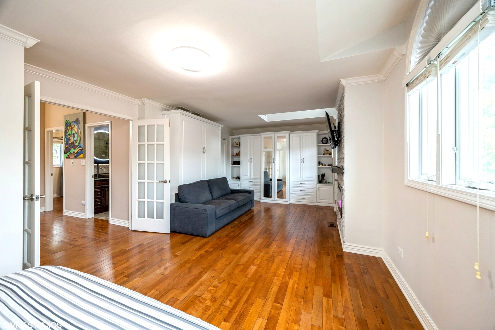 4518 Village Square Lane, Brookfield, IL 60513