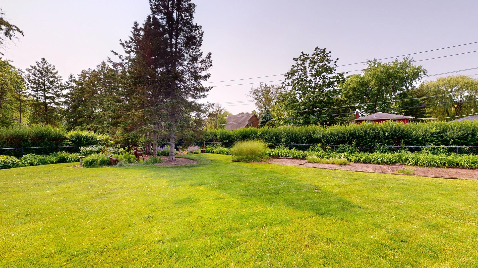 209 Viola Lane, Prospect Heights, IL 60070