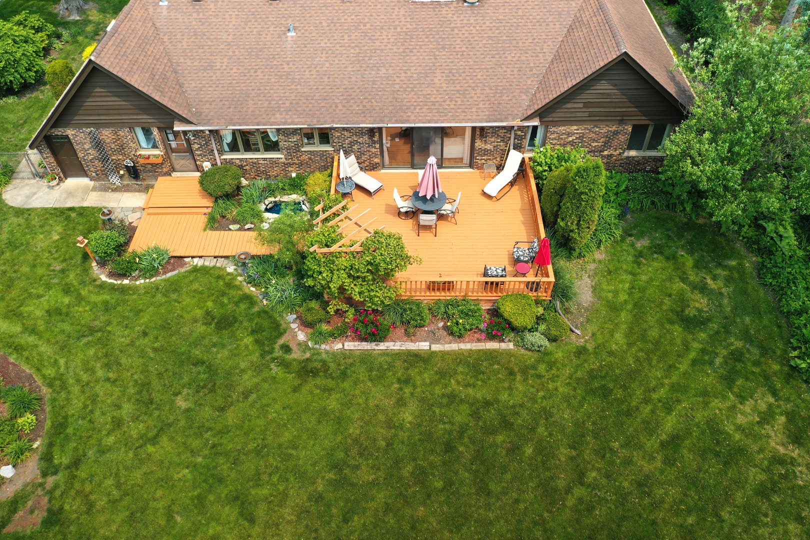 209 Viola Lane, Prospect Heights, IL 60070