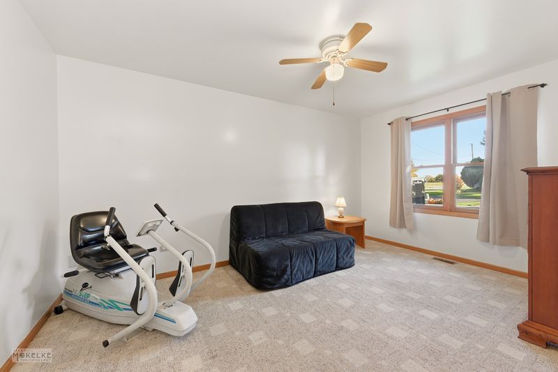 23815 W Getson Avenue, Plainfield, IL 60544