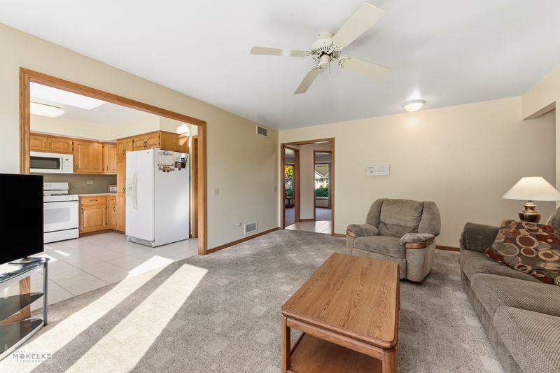 23815 W Getson Avenue, Plainfield, IL 60544