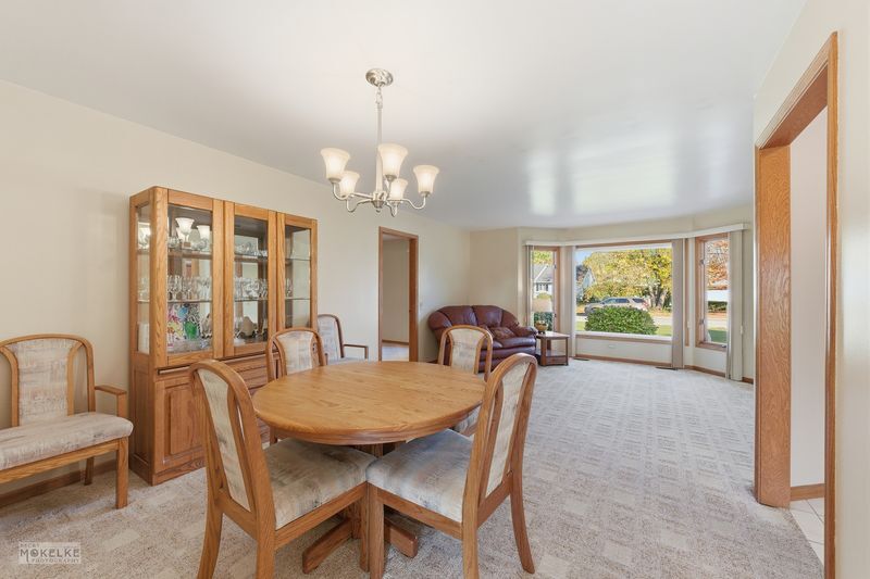 23815 W Getson Avenue, Plainfield, IL 60544