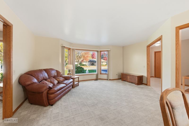 23815 W Getson Avenue, Plainfield, IL 60544