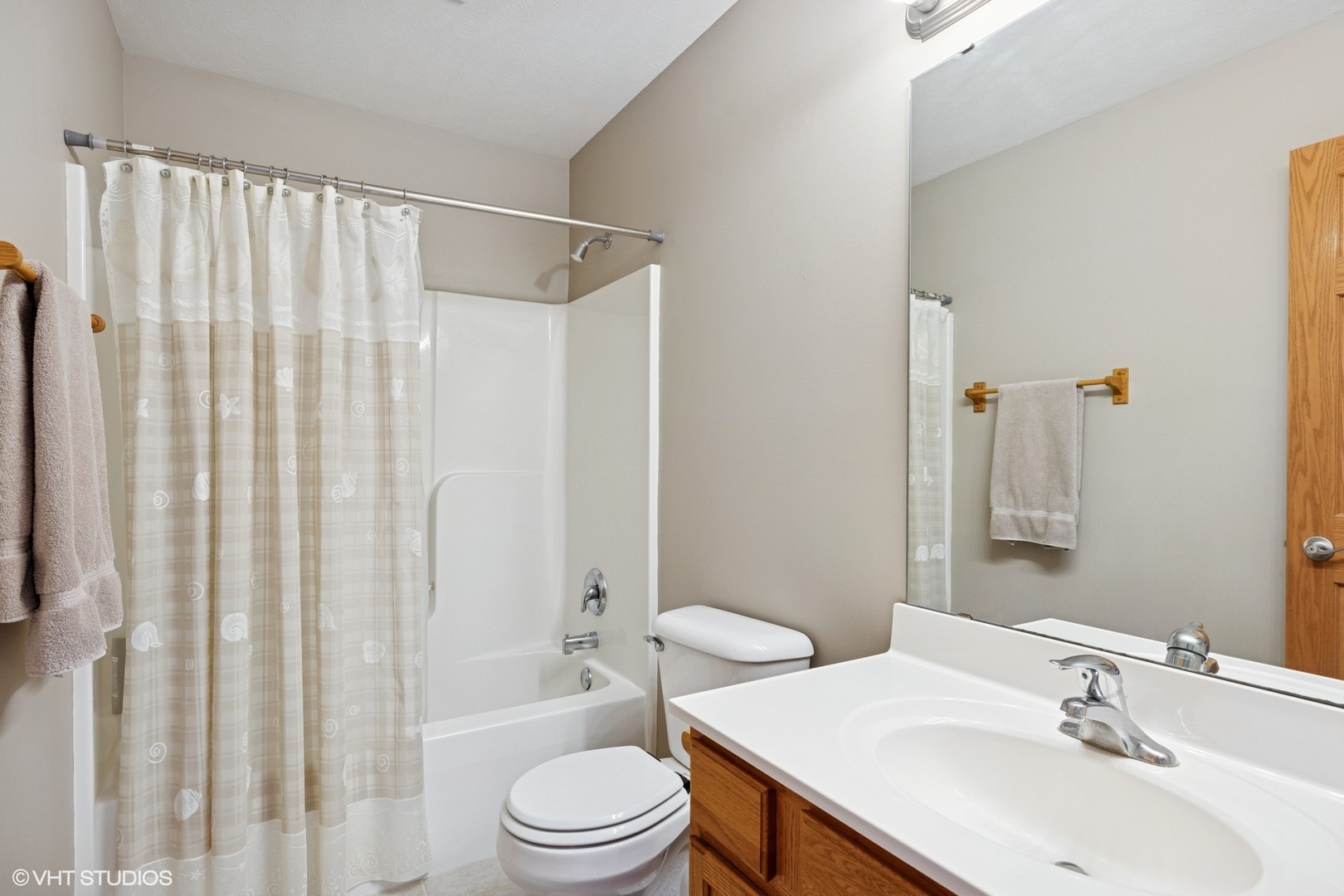 1907 National Sewing Avenue, Belvidere, IL 61008