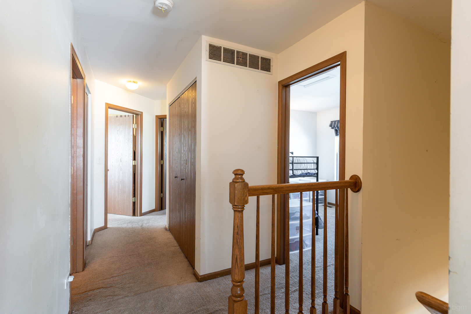 2844 Skylane Drive, Naperville, IL 60564