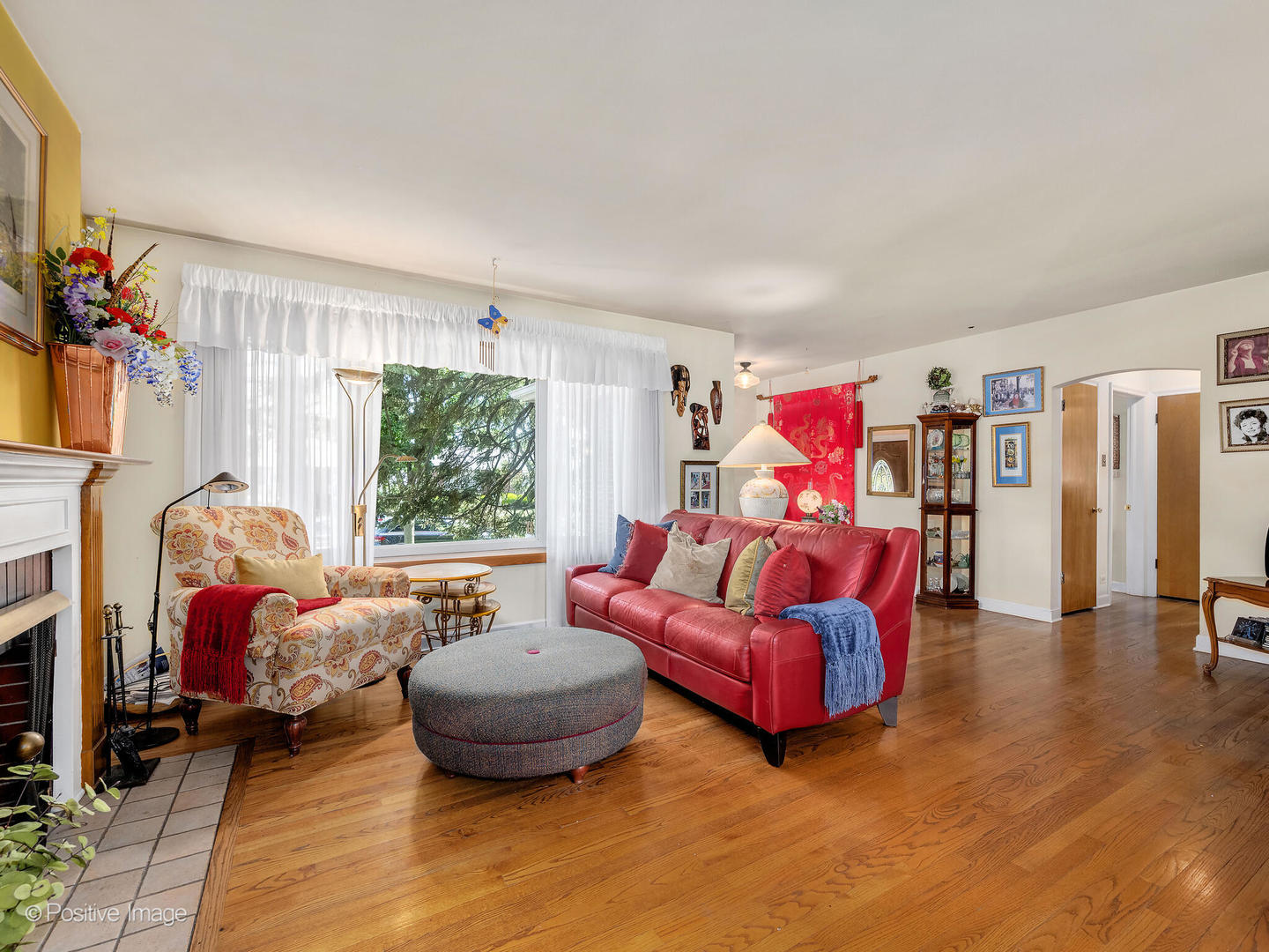 10318 Dickens Street, Westchester, IL 60154