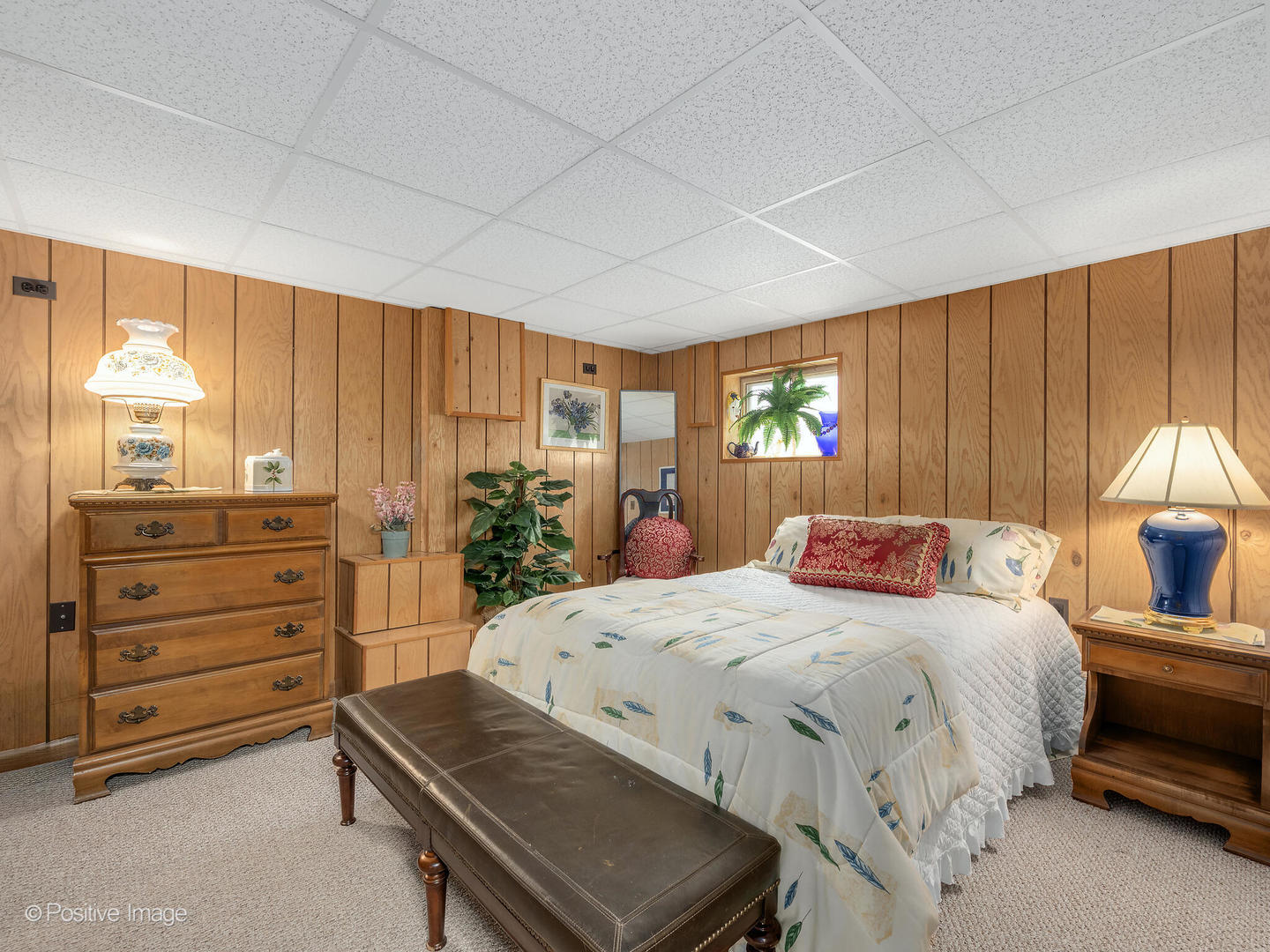 10318 Dickens Street, Westchester, IL 60154