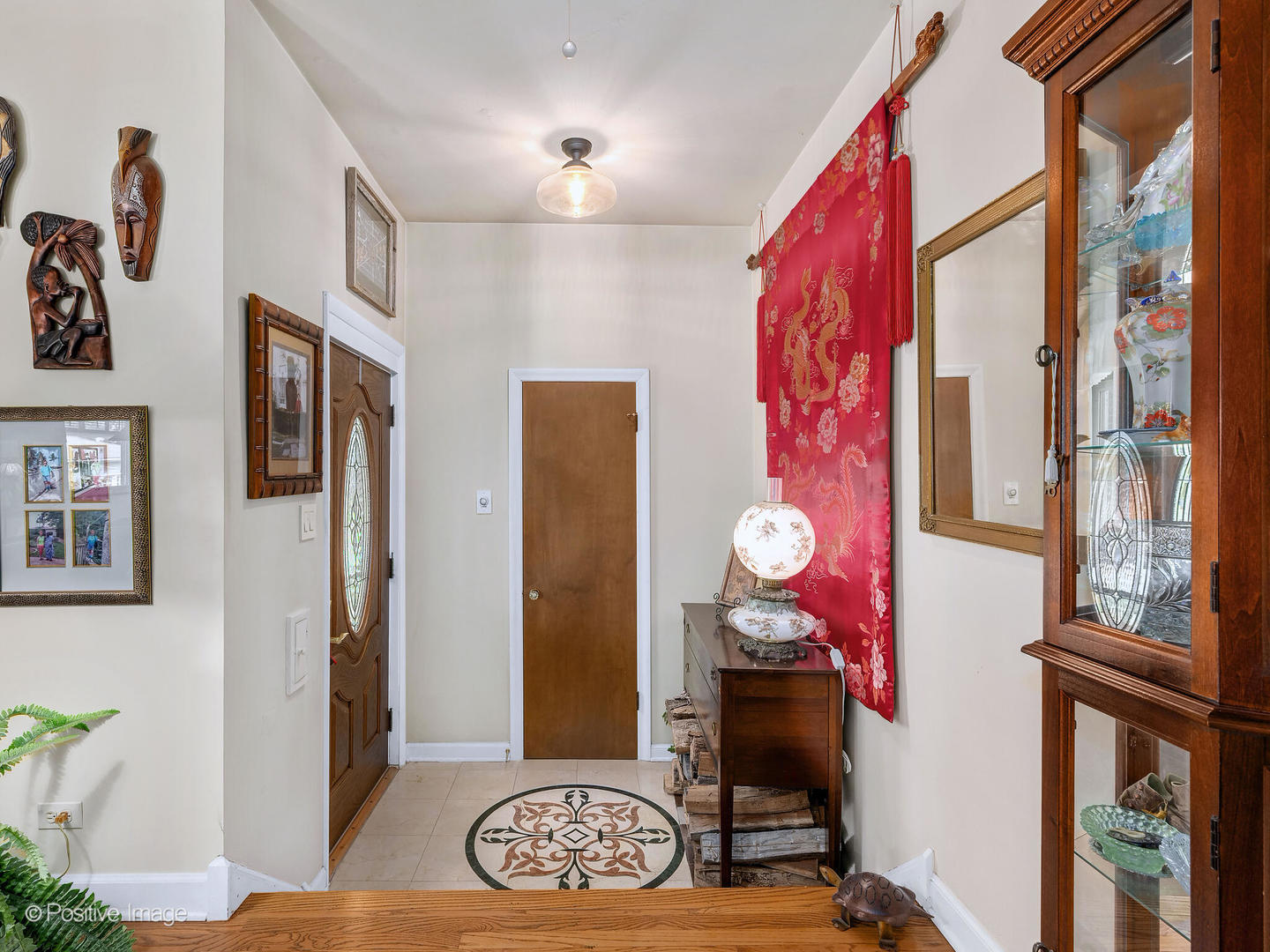 10318 Dickens Street, Westchester, IL 60154