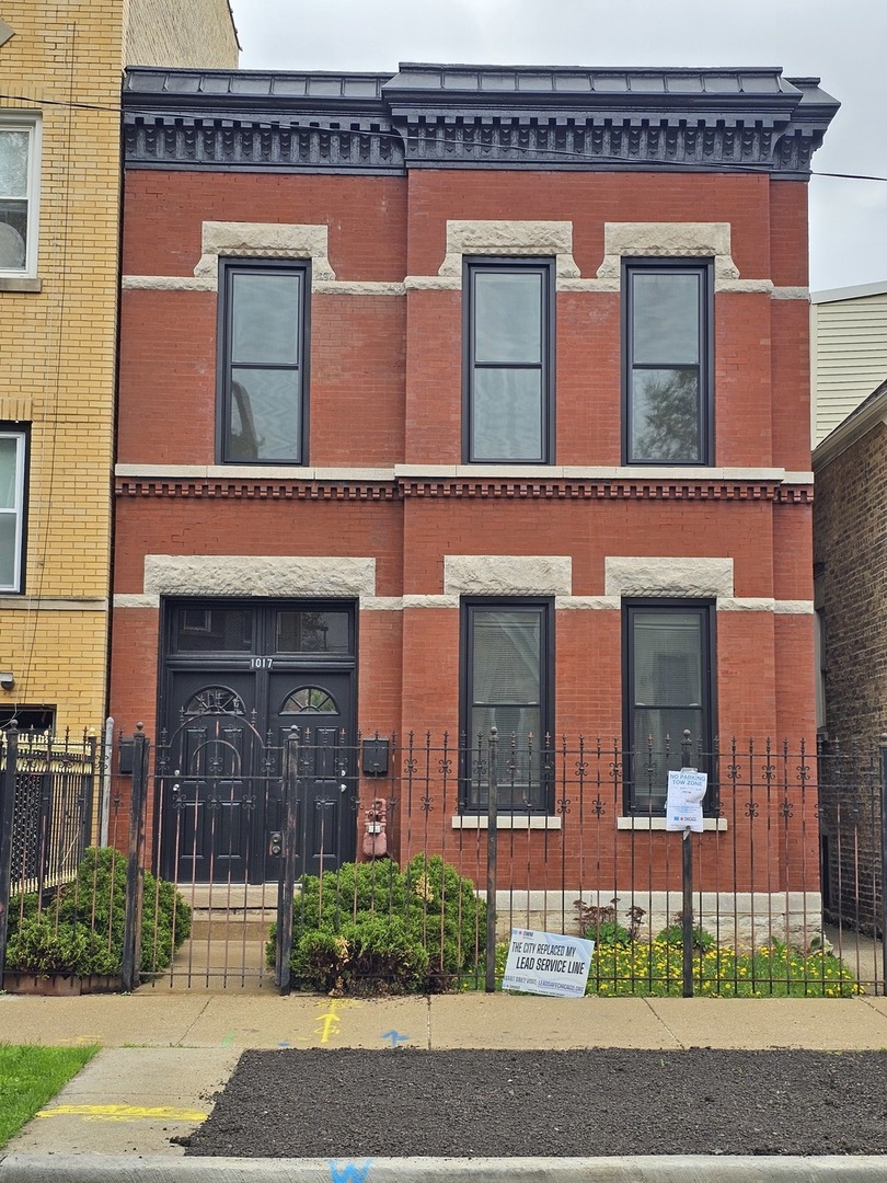 1017 N FRANCISCO Avenue, Chicago, IL 60622
